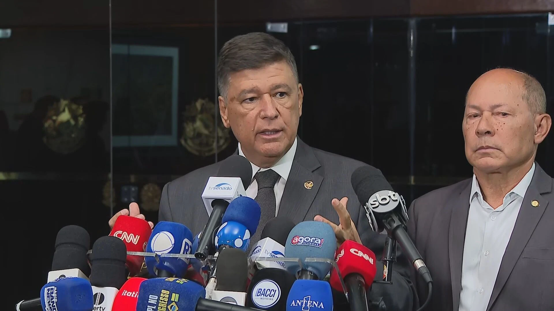 Senador diz que Alcolumbre dará resposta sobre impeachment no STF na quinta