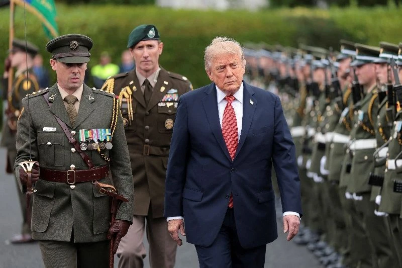 Trump diz que “adoraria” ver Irlanda unificada durante visita a Dublin