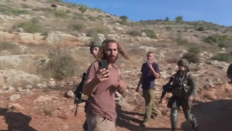 Colonos israelenses intensificam ataques a palestinos na Cisjordânia